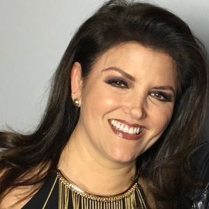 Meet your Posher, Gigi